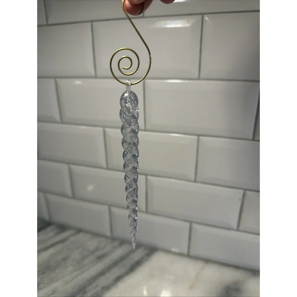 Icicle Ornaments Clear Plastic 5 Inches Long Set of 10 With Gold Ornate Hooks 01